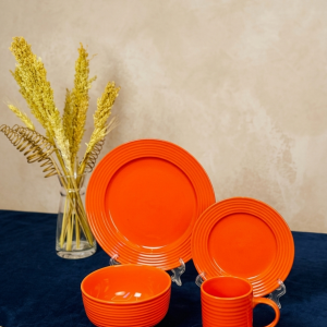 طقم عشاء بورسلين 16 قطعة